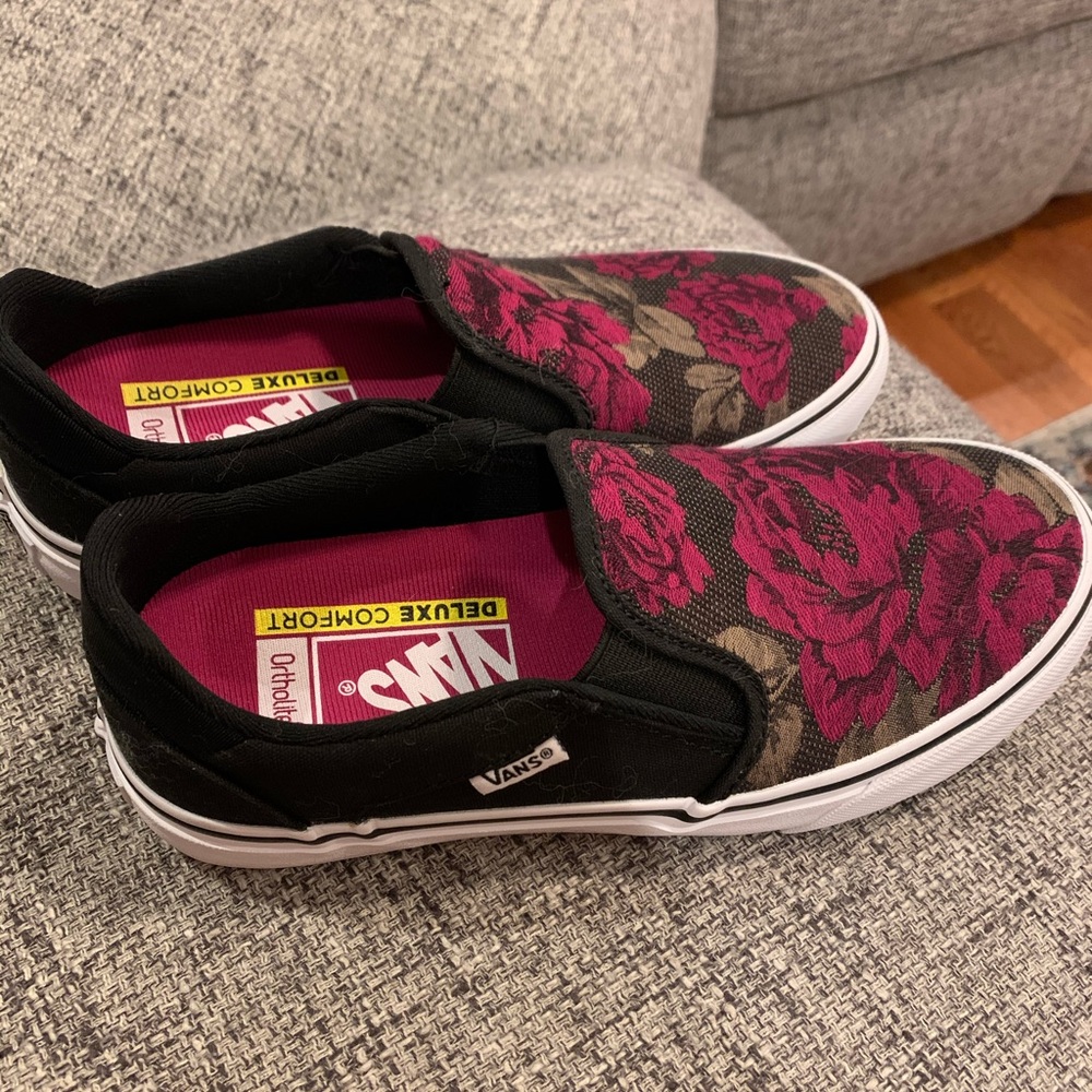 Women’s Vans sneakers with black and rose pattern, size 7.